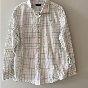 Men’s long sleeve button down